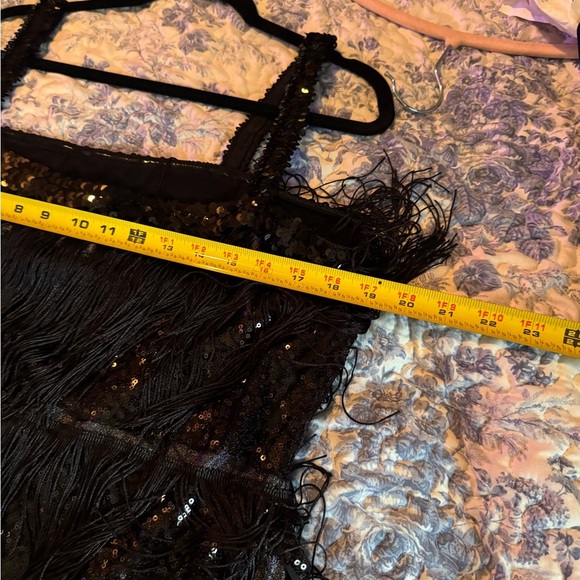 Amscan Elegant Black  1920s flapper Dress - Picture 3 of 5